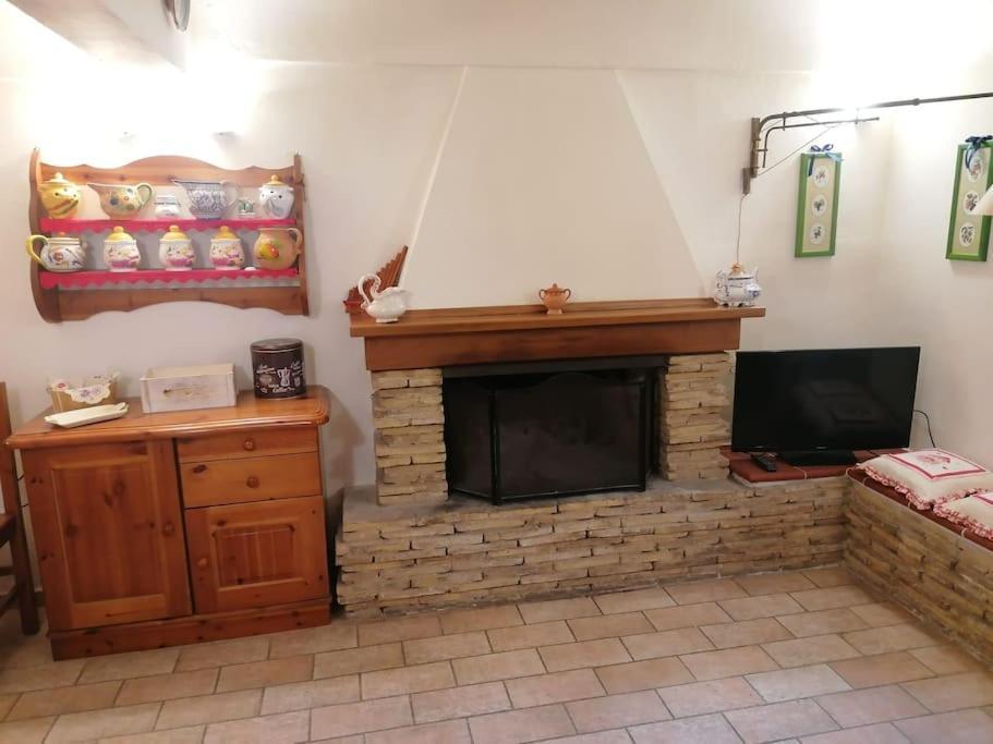 Вілла La Casa Nel Borgo Orsogna Екстер'єр фото